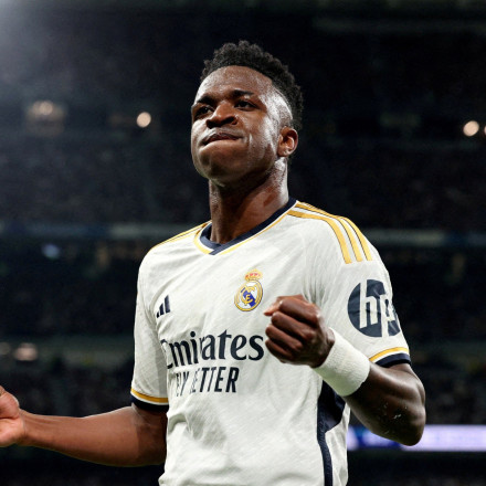 Βινίσιους εναντίον Πρεστιάνι: Η ρατσιστική επίθεση που διέκοψε το ματς της Ρεάλ Μαδρίτης