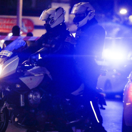 Νέα Σμύρνη: Επεισοδιακή καταδίωξη 16χρονων με κλεμμένη μηχανή – 2 συλλήψεις