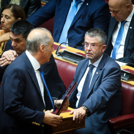 Ελληνική Λύση:  Αντικαταστάθηκε ο Σαράκης λόγω διαφωνίας με Βελόπουλο