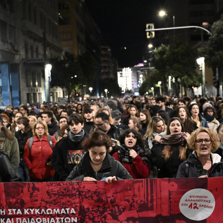 Υπόθεση Κολωνού: Πορείες σε Αθήνα και Θεσσαλονίκη για την Εισαγγελική πρόταση