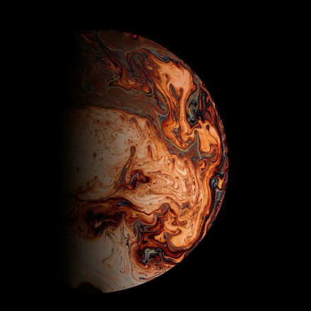 Απόκοσμες εικόνες: Αμμόλοφοι σε δορυφόρο του Κρόνου είναι θρυμματισμένα φεγγάρια