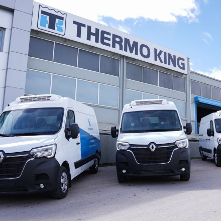 Renault Master - C550e Max 10 12v: Το επαγγελματικό ψυγείο