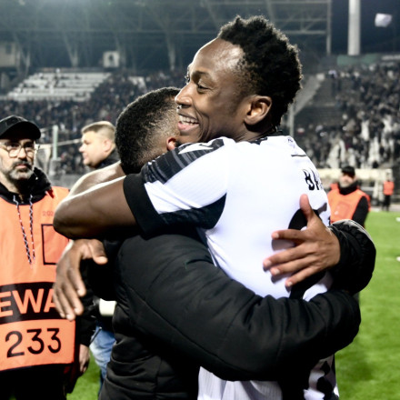 «Ενδιαφέρον από την Premier League για τον Μπάμπα του ΠΑΟΚ»