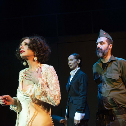 Θέατρο Βικτώρια - «Έγκλημα Λάθους»: Η ζήλεια χάνει τον έλεγχο και γίνεται φθόνος