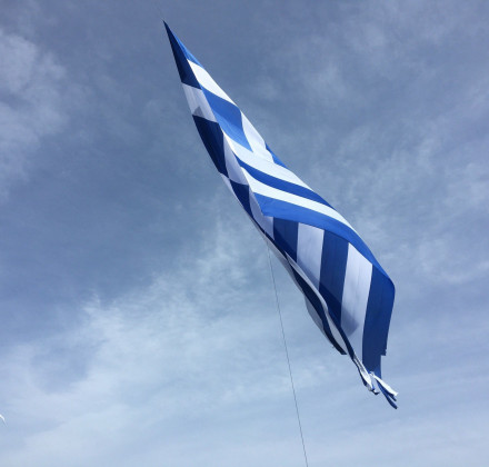 Αποκατεστημένη ετών πενήντα-ενός Αποκατεστημένη ετών πενήντα-ενός