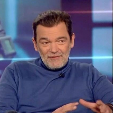 Κωνσταντίνος Καζάκος:  «Η μαμά μου ήθελε δύο Κωνσταντίνους στο σπίτι»