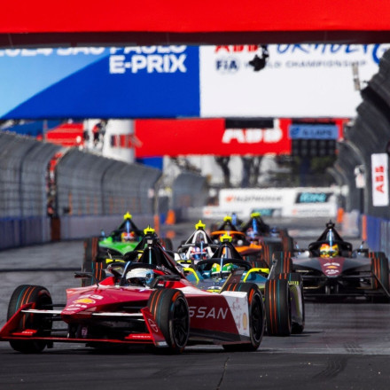 Η Nissan Formula E Team στο podium