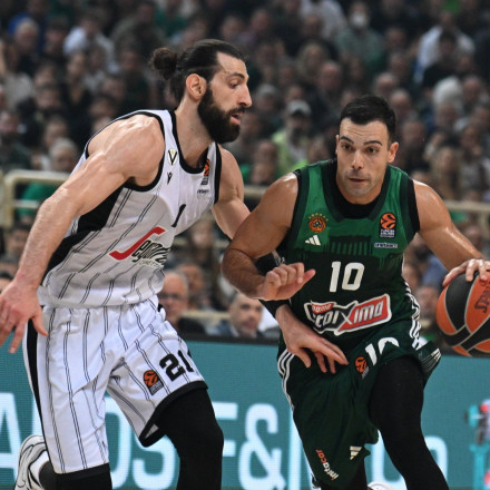 Στην Μπολόνια για να «αγκαλιάσει» την τετράδα ο Παναθηναϊκός AKTOR