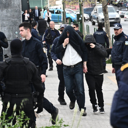 Κολωνός: Αποφυλακίζονται 17 κατηγορούμενοι πλην Μίχου και «Μιχάλη»