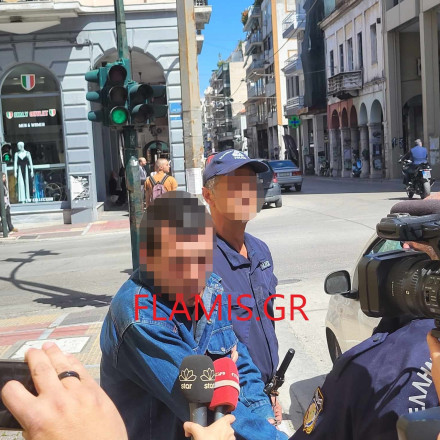 Πάτρα: «Εκείνη με χτύπησε» λέει ο πρώην σύντροφος - Διαψεύδουν οι γείτονες