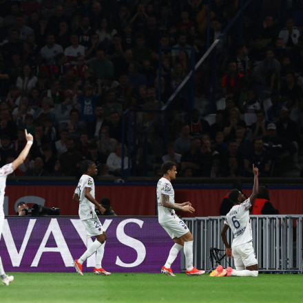 Η Παρί έκανε ροτέισον, η ουραγός Κλερμόν το εκμεταλλεύτηκε