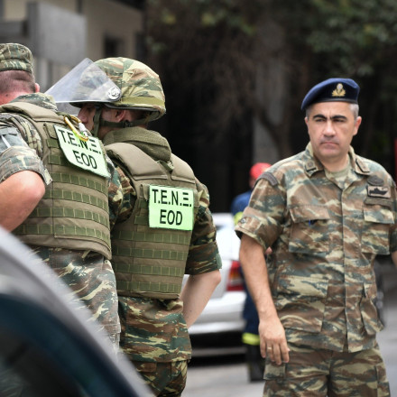 Συναγερμός στην πλατεία Κυψέλης - Εντοπίστηκε οβίδα του Β' Παγκοσμίου Πολέμου