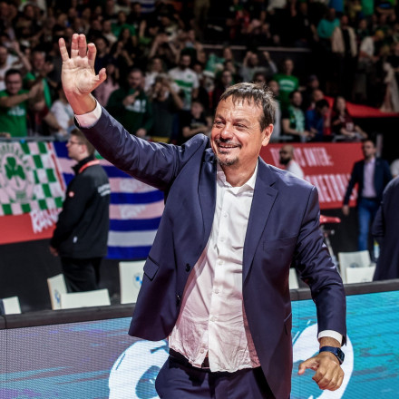 Το ιδιαίτερο δώρο της Μόναχο 1860 στον Αταμάν - Η φοβερή σύμπτωση πίσω από αυτό