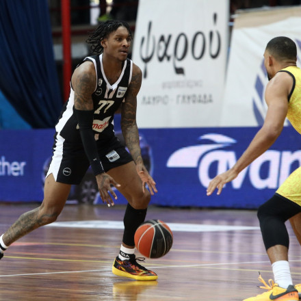 Ο Κέβιν Πόρτερ δεν έφερε την «άνοιξη» στον ΠΑΟΚ, ήττα-σοκ της ΑΕΚ στην Πάτρα