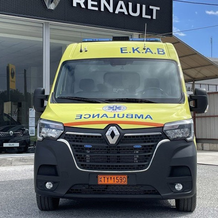 Το Renault Master γίνεται ασθενοφόρο