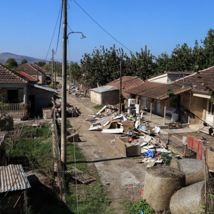 Βλοχός: Τη μετεγκατάστασή τους ζητούν 115 οικογένειες με επιστολή στον Μητσοτάκη