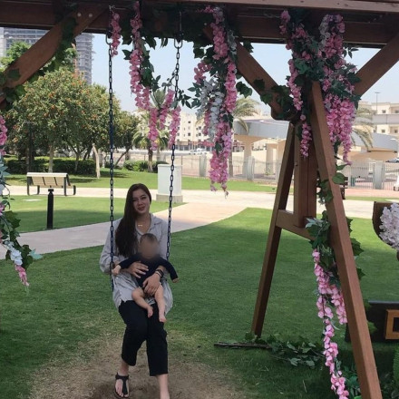 Συγκλονίζει ο πατέρας της αδικοχαμένης Καρολάιν: «Η Λυδία ξέρει για τη μαμά της, αλλά όχι πώς έγινε»