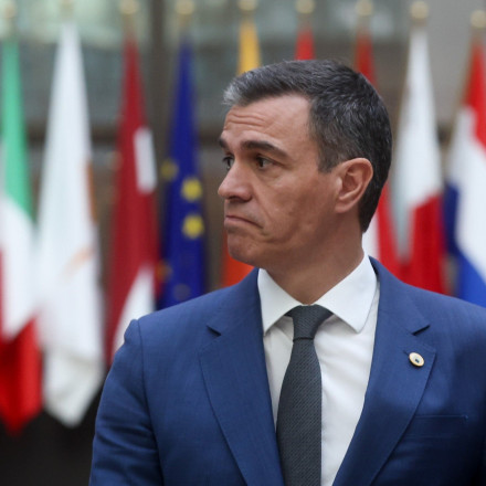 Ισπανία: Πακέτο «μαμούθ» 14,1 δισ. ευρώ του Σάντσεθ για προστασία από τους δασμούς Τραμπ