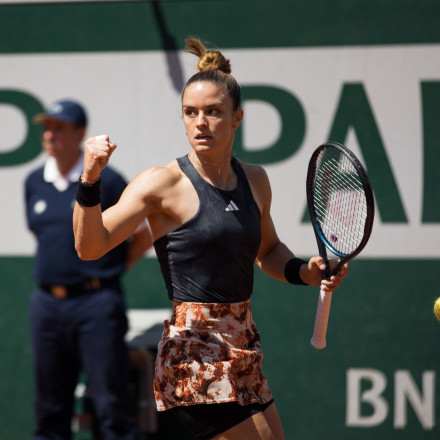 Φοβερή Μαρία Σάκκαρη πήρε την νίκη και την πρόκριση με πλήρη άνεση