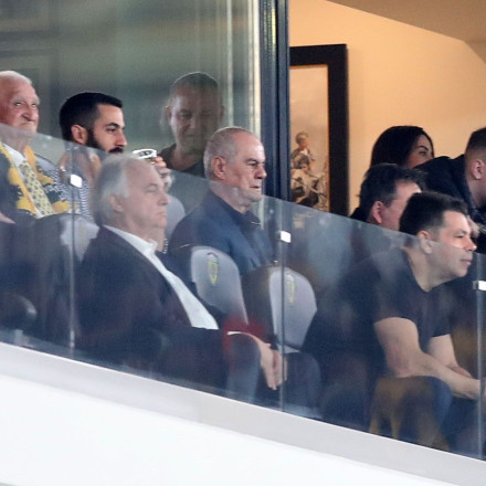 Ο Πρέσβης των ΗΠΑ είδε το ντέρμπι από την σουίτα του Μελισσανίδη