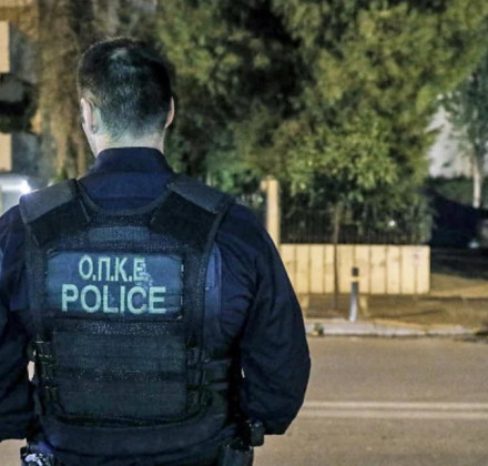 Πλατείας Βικτωρίας: 32 συλλήψεις για επιθέσεις σε βάρος αστυνομικών Πλατείας Βικτωρίας: 32 συλλήψεις για επιθέσεις σε βάρος αστυνομικών