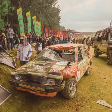 Τραγωδία στη Σρι Λάνκα: Αμάξι έπεσε πάνω στο κοινό σε αγώνα ταχύτητας - 7 νεκροί