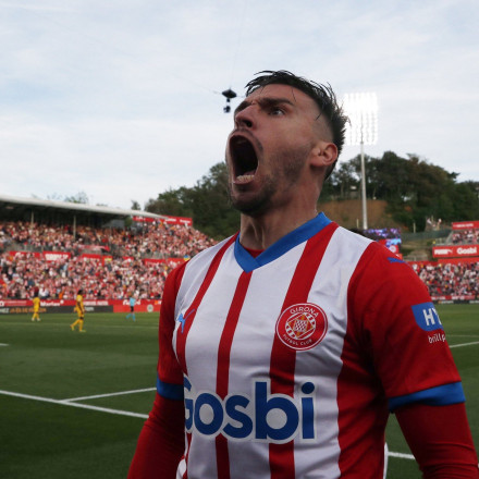 Η Τζιρόνα «ξέρανε» με 4άρα την Μπαρτσελόνα κι έστεψε πρωταθλήτρια τη Ρεάλ