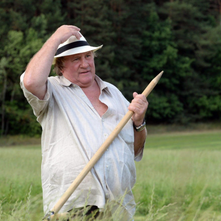 Στο σκαμνί τον Οκτώβριο για διπλή σεξουαλική επίθεση ο Ντεπαρντιέ Στο σκαμνί τον Οκτώβριο για διπλή σεξουαλική επίθεση ο Ντεπαρντιέ