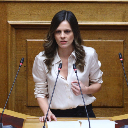 Διαλύεται η ΚΟ της Νέας Αριστεράς - Παραδίδει τη βουλευτική της έδρα η Έφη Αχτσιόγλου