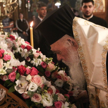 Το αναστάσιμο μήνυμα Ιερώνυμου: Τα προβλήματα λύνονται με ελευθερία και αγάπη