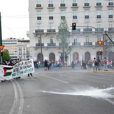 Επεισόδια στο Σύνταγμα σε διαδήλωση κατά του πολέμου στην Γάζα
