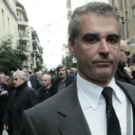 Μεγάλη εβδομάδα για Μάτι, Viva Wallet, την αλλαγή φρουράς σε Cosmote