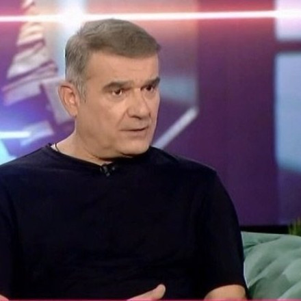 Κώστας Αποστολάκης: «Θα ήθελα να είμαι ερωτευμένος με τον Ιησού Χριστό»