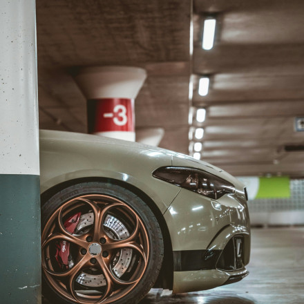 20 ευρώ για μια ώρα - Πόσο θα σας κοστίσει να σταθμεύσετε σε parking της Αθήνας, ανήμερα των Φώτων