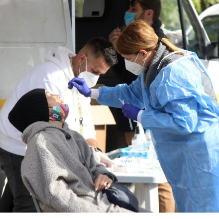 ΕΟΔΥ: Σε ποια σημεία γίνοvται δωρεάν rapid test την Δευτέρα 7/8