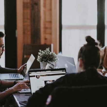 Εργασιακό νομοσχέδιο: Διευκρινίσεις του υπουργείου Εργασίας για τις επίμαχες διατάξεις