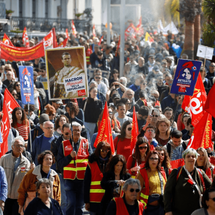Γαλλία: Δέκατος κύκλος απεργιακών κινητοποιήσεων και διαδηλώσεων - Μεγάλη συγκέντρωση στο Παρίσι LIVE