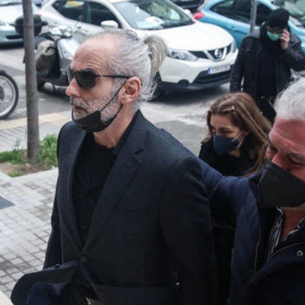 Δίκη για τη δολοφονία Άλκη Καμπανού: «Συγγνώμη» από μητέρες κατηγορουμένων