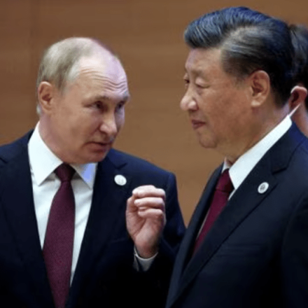 Κίνα: Ο Σι Τζινπίνγκ μεταβαίνει εσπευσμένα στη Ρωσία για συνάντηση με τον Πούτιν