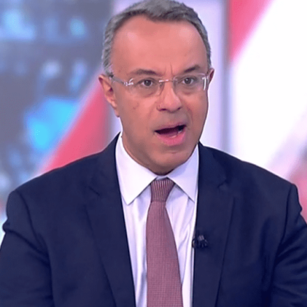 Σταϊκούρας: Ασφαλείς οι καταθέσεις, ισχυρό το τραπεζικό σύστημα