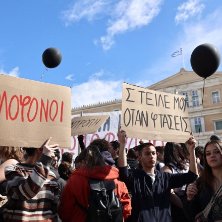 Νέο συλλαλητήριο για την τραγωδία στα Τέμπη στο Σύνταγμα και όλη την Ελλάδα στις 12:00