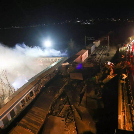 Τέμπη: Νέο σοκαριστικό βίντεο από τα πρώτα λεπτά της σύγκρουσης