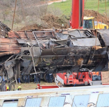 Τέμπη: Συγκλονίζει η Ελίνα που σώθηκε από το τρίτο βαγόνι
