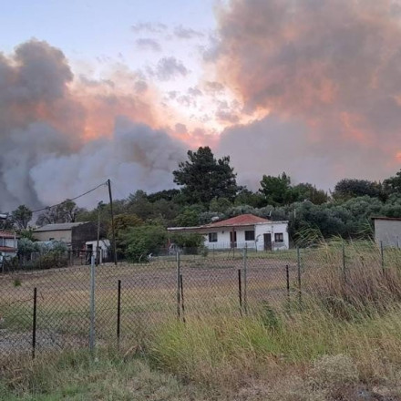 Φωτιά στην Αλεξανδρούπολη: Αυτά είναι τα μέτρα προστασίας από τον καπνό - Ποια συμπτώματα να προσέξετε