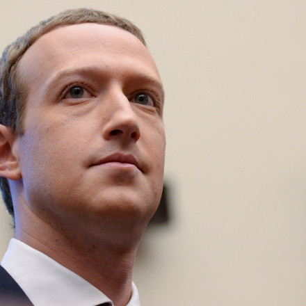 Ζούκερμπεργκ: Η Τεχνητή Νοημοσύνη θα πάρει τη θέση των προγραμματιστών τους επόμενους μήνες Ζούκερμπεργκ: Η Τεχνητή Νοημοσύνη θα πάρει τη θέση των προγραμματιστών τους επόμενους μήνες