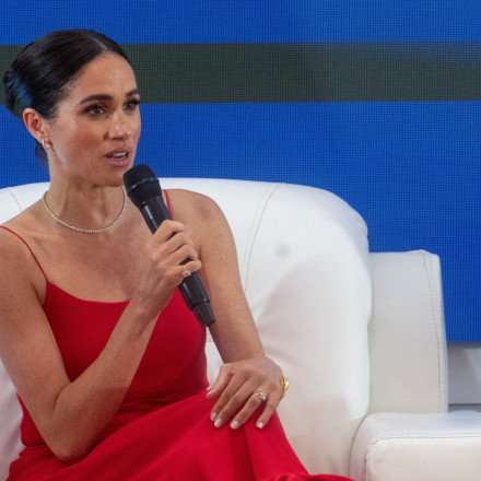 «Φωτιά στα κόκκινα» η Μέγκαν: Όσα είπε για την αποκαλυπτική εμφάνιση στη Νιγηρία