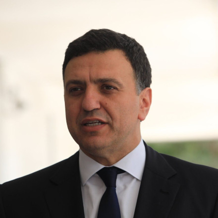 Κικίλιας για πυρκαγιές στο Αιγάλεω: Πρόκειται για εγκληματική συμπεριφορά