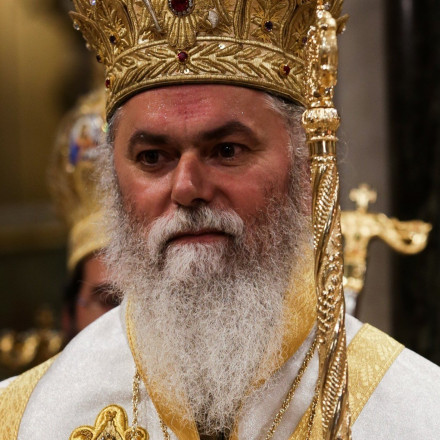 Διαψεύδει η Μητρόπολη Καλαβρύτων ότι δεν παρέστη σε γεύμα με υφυπουργό