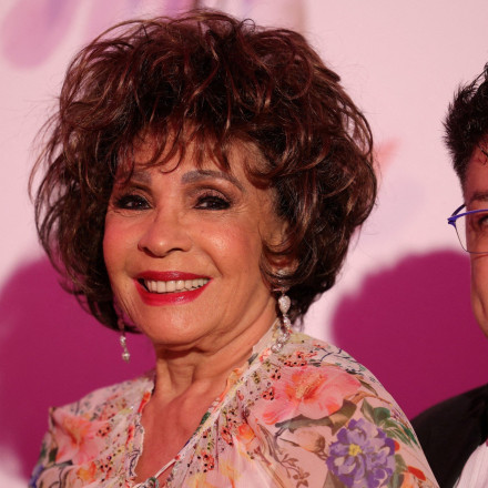 «Τα διαμάντια (δεν) είναι παντοτινά»: Στο σφυρί τα κοσμήματά της Σίρλεϊ Μπάσι