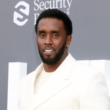 Το μοντέλο που κατηγορεί τον Diddy έχει κρατήσει για 21 χρόνια άπλυτα τα ρούχα
